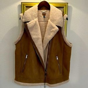Stunning Ralph Lauren shearling vest